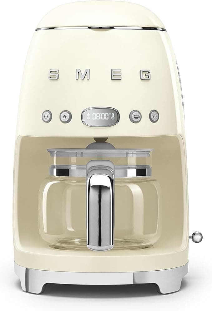 Machine à café filtre Smeg style rétro années 50