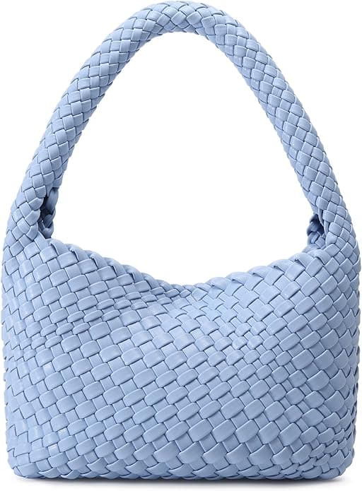 Sac à main tressé en cuir végétalien, 70$ sur Amazon