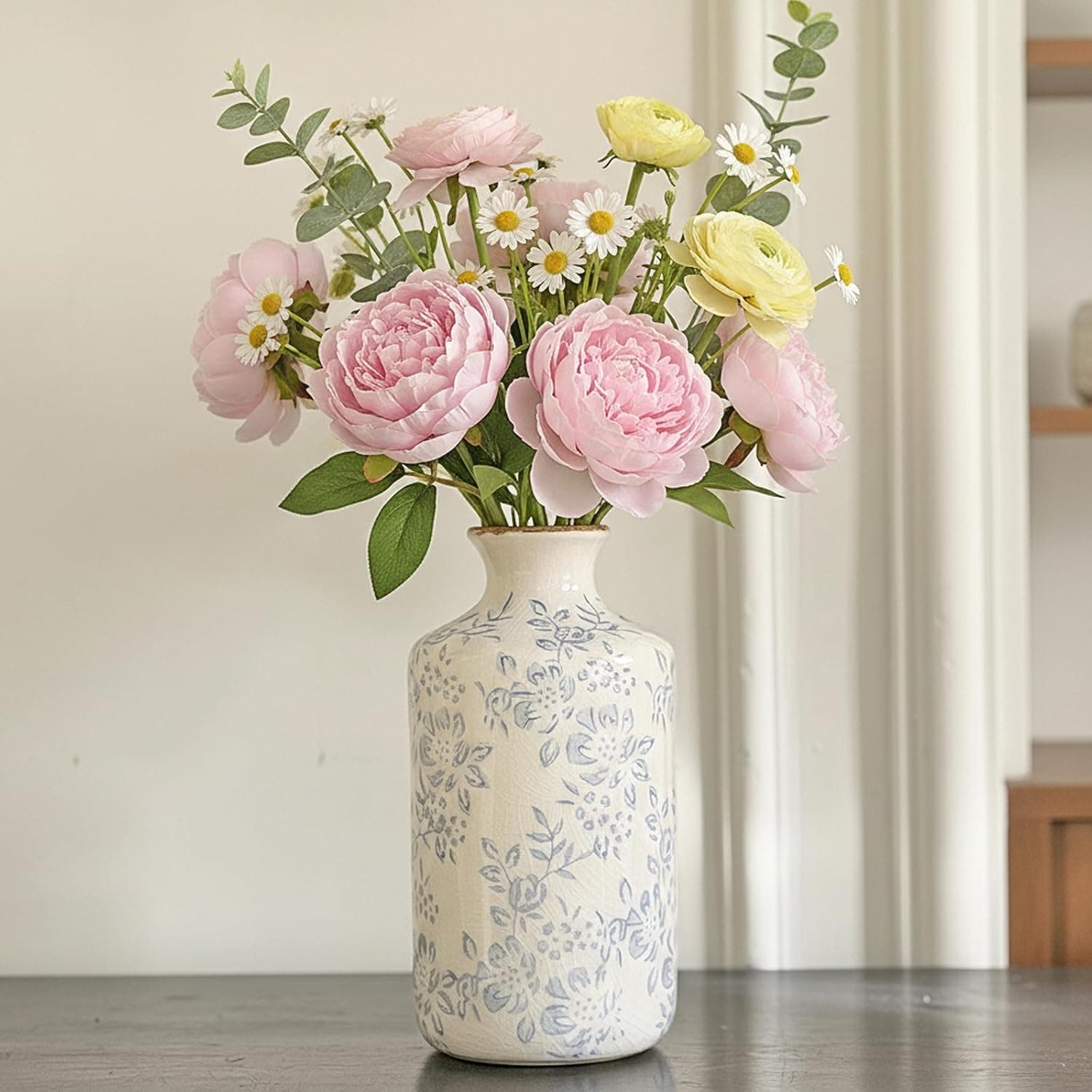 Vase à fleurs vintage en céramique bleu et blanc