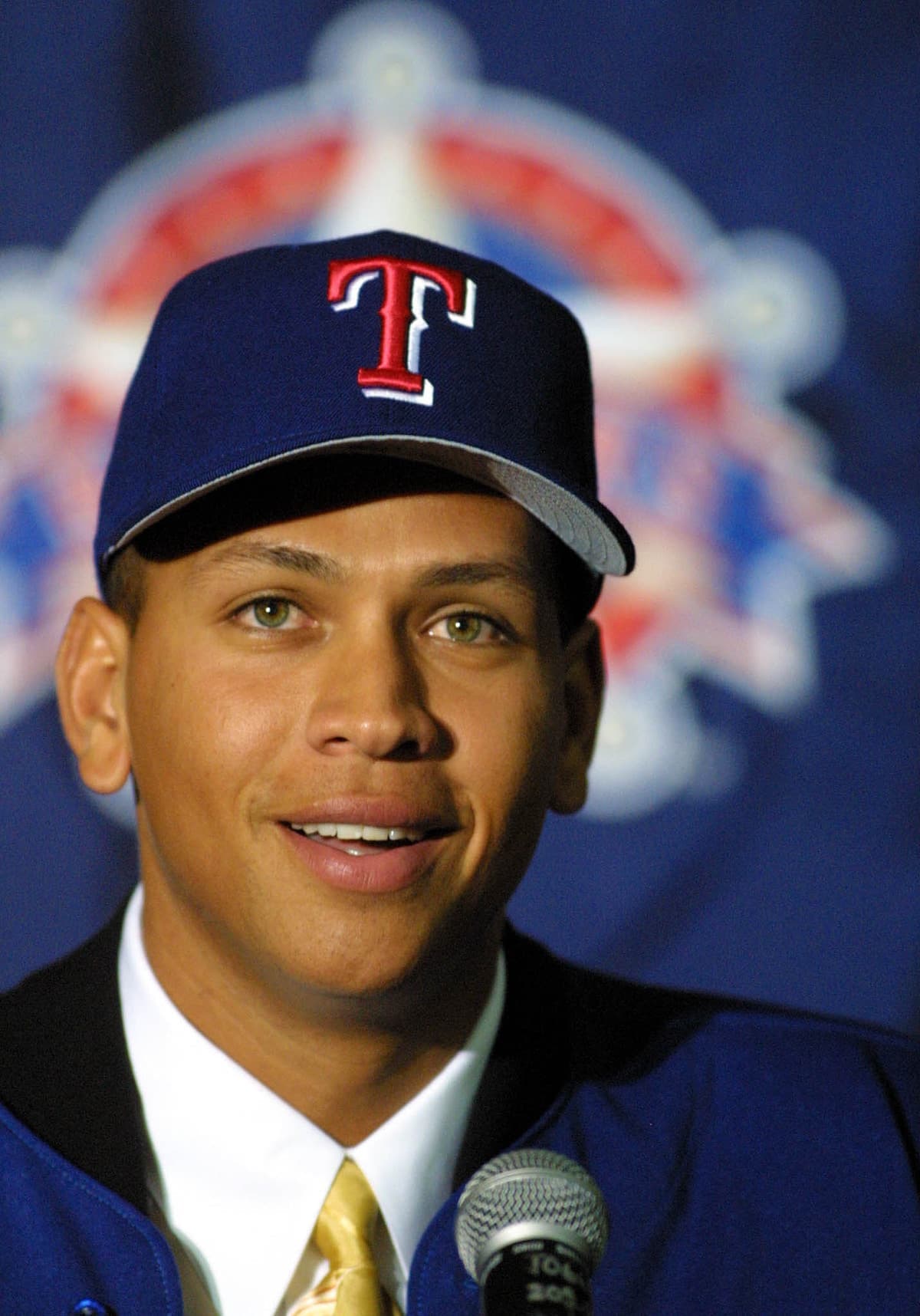 Alex Rodriguez lors de la signature de son contrat avec les Rangers du Texas en 2000.