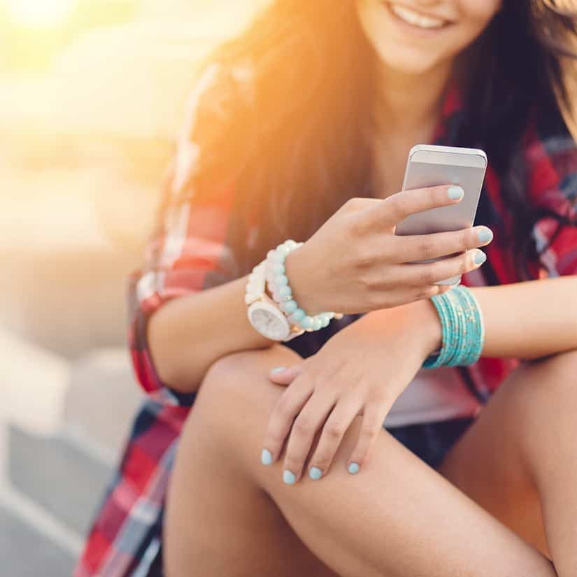 Parents d'ados : 10 conseils pour smartphones