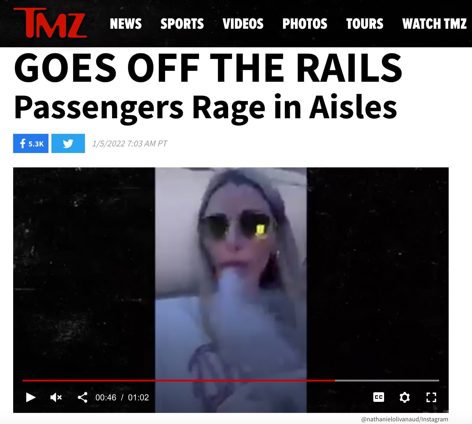 Le visage de Vanessa Sicotte en train de fumer une cigarette électronique dans un avion de Sunwing a fait les manchettes du Daily Mail UK, du New York Post et de TMZ. Captures d'écran / TMZ