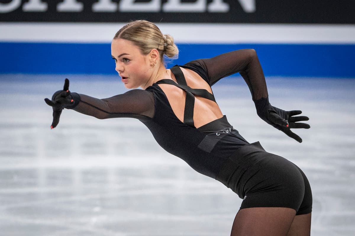 Loena Hendrickx, à l'entraînement au Centre Bell à Montréal, le lundi 18 mars 2024, à l'aube des Championnats du monde de patinage artistique.