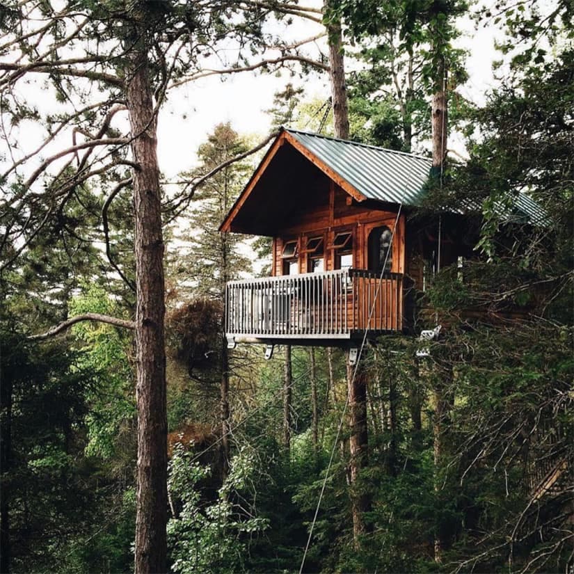 Cabanes dans les arbres à louer au Québec