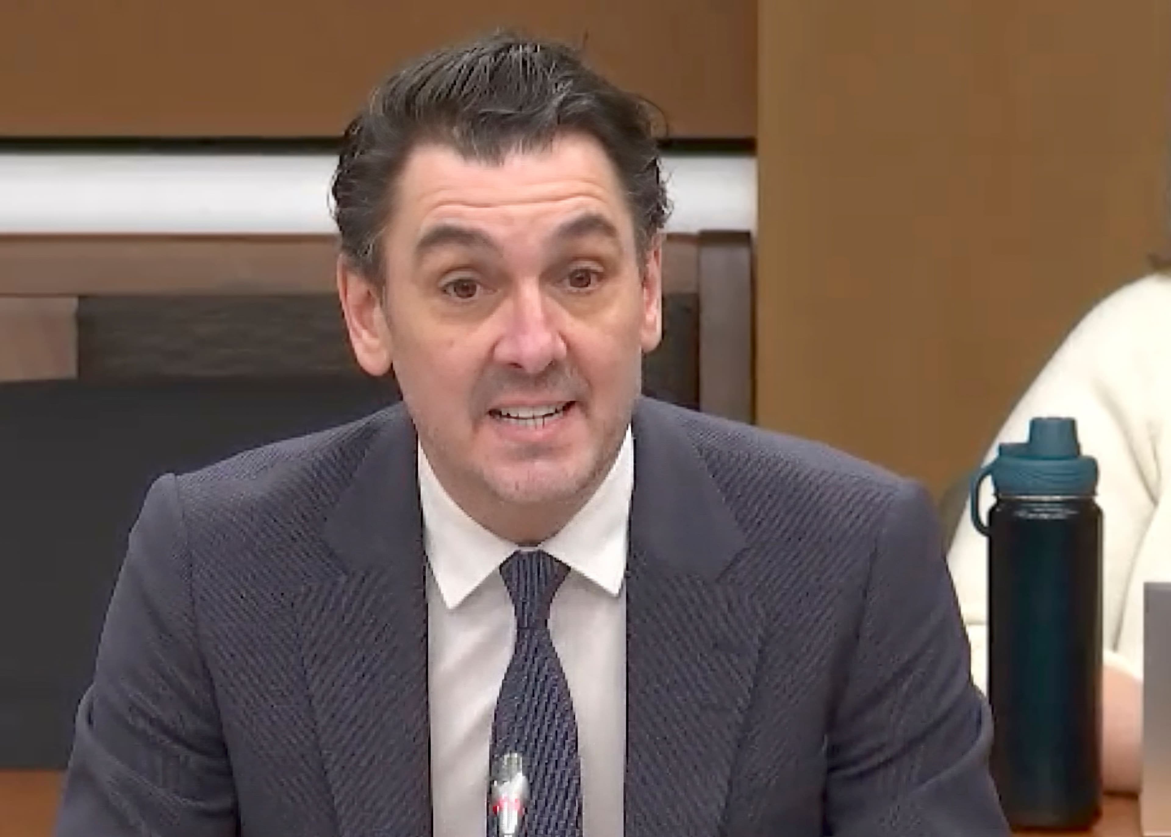 Martin Imbleau en train de témoigner devant le comité sénatorial des finances nationales le mardi 24 février 2026