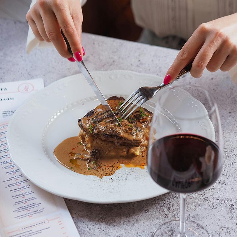 Viande rouge quotidienne: les effets sur le corps