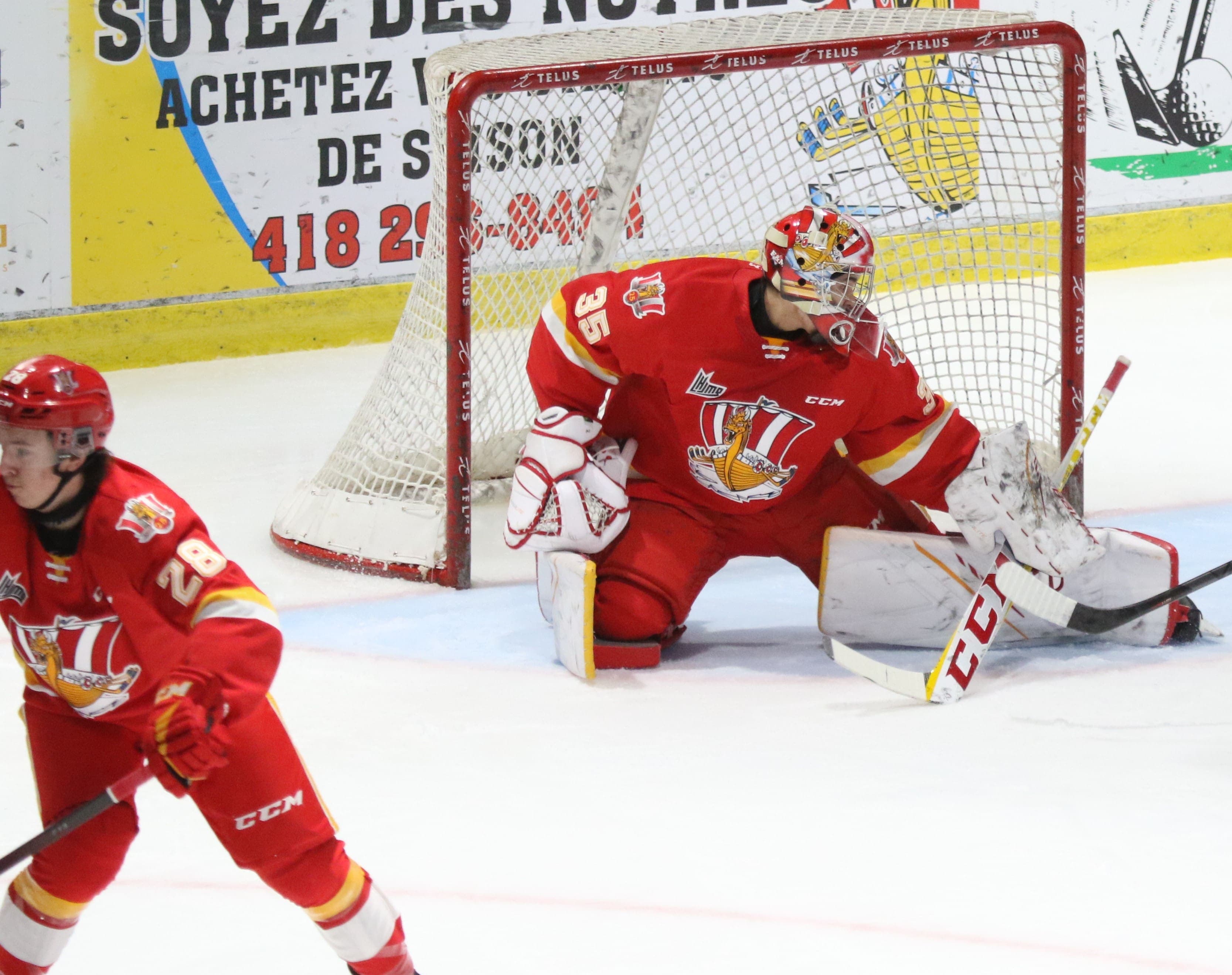 Meneur dans le circuit Courteau au chapitre des blanchissages (4), le vétéran gardien de but Olivier Adam sera devant le filet du Drakkar pour le premier match de ce voyage en Abitibi.