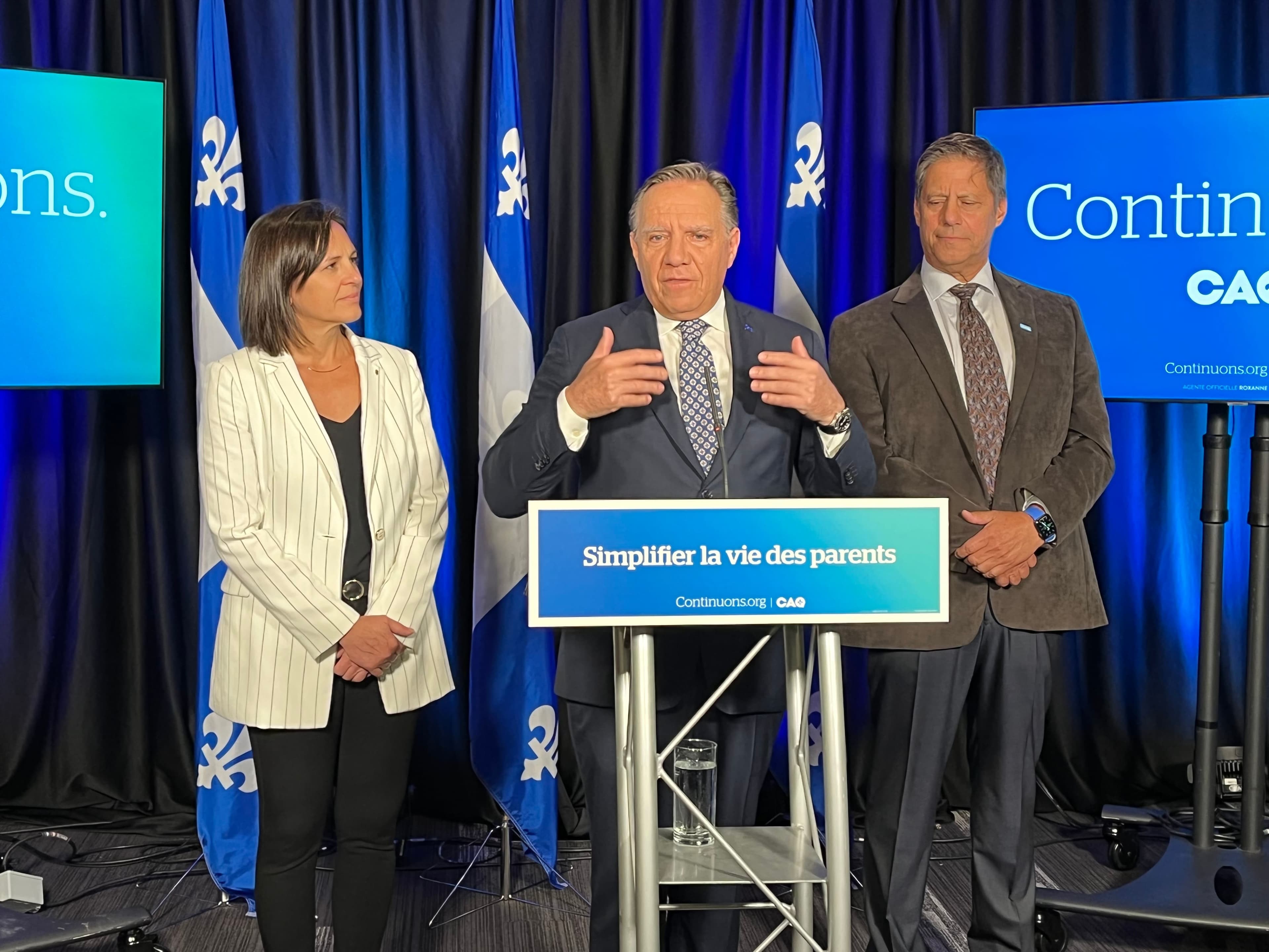 François Legault était de passage à Orford mardi pour une promesse en éducation, le mardi 20 septembre 2022.