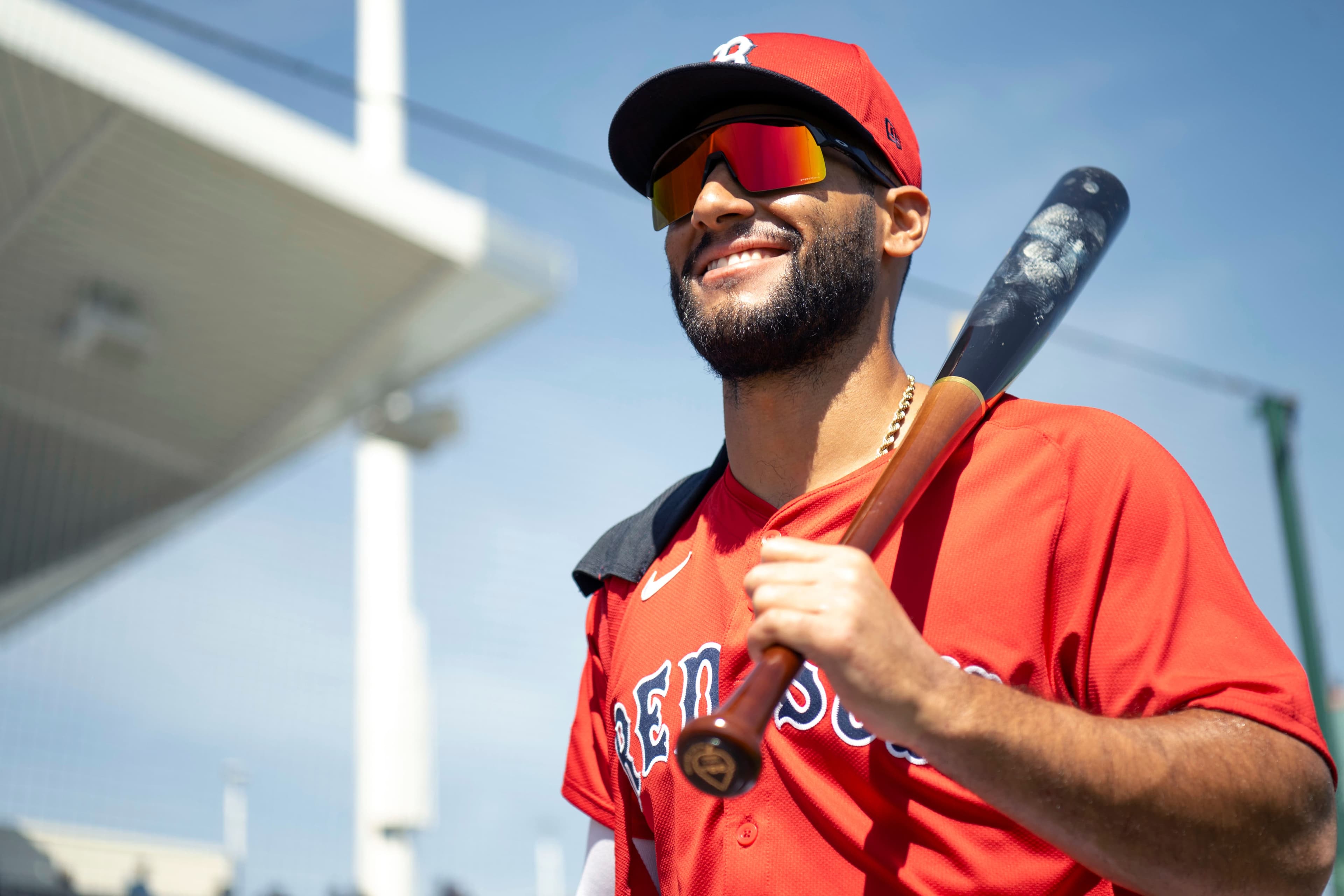 Abraham Toro, dans l'uniforme des Red Sox, avant un match préparatoire tenu le 21 février, à Fort Myers, en Floride.