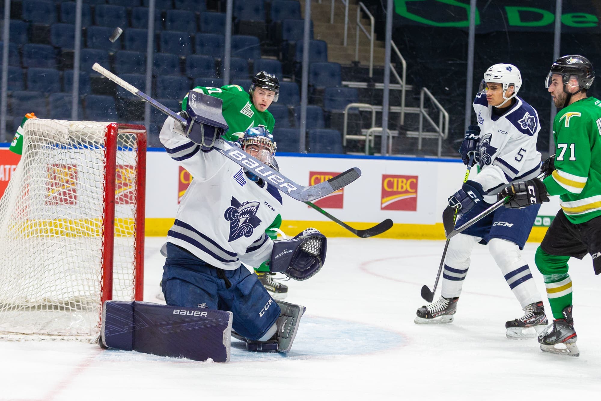 Le vétéran gardien de 20 ans de l’Océanic, Creed Jones, a réalisé plus gros arrêts pour garder son équipe dans le match. (Photo courtoisie Jonathan Roy/LHJMQ)