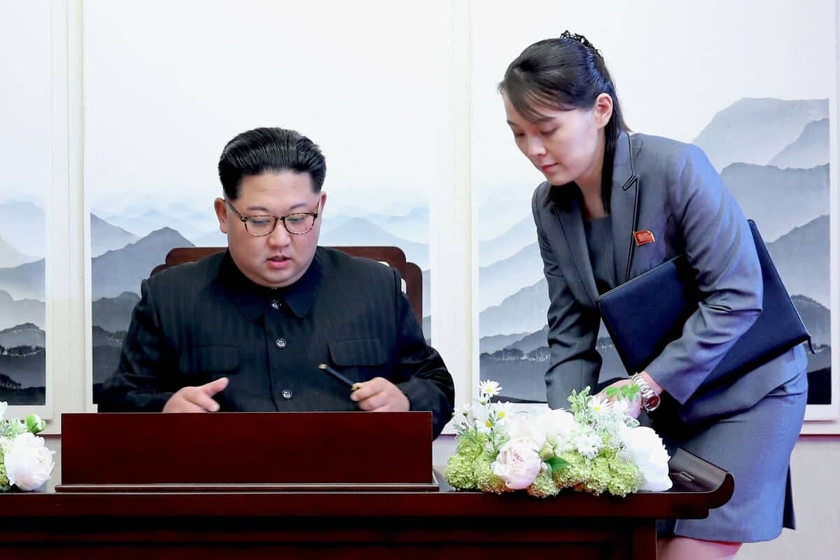 Kim Yo-jong avec le président de la Corée du Sud, Moon Jae-in