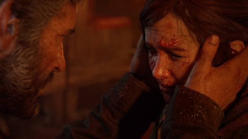 Joel retrouve enfin Ellie, traumatisée par les événements