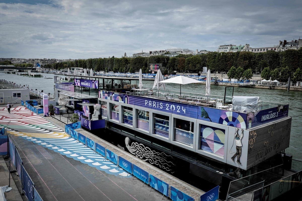 La vue sur une partie de la Seine à la veille de la cérémonie d'ouverture des Jeux olympiques, jeudi.