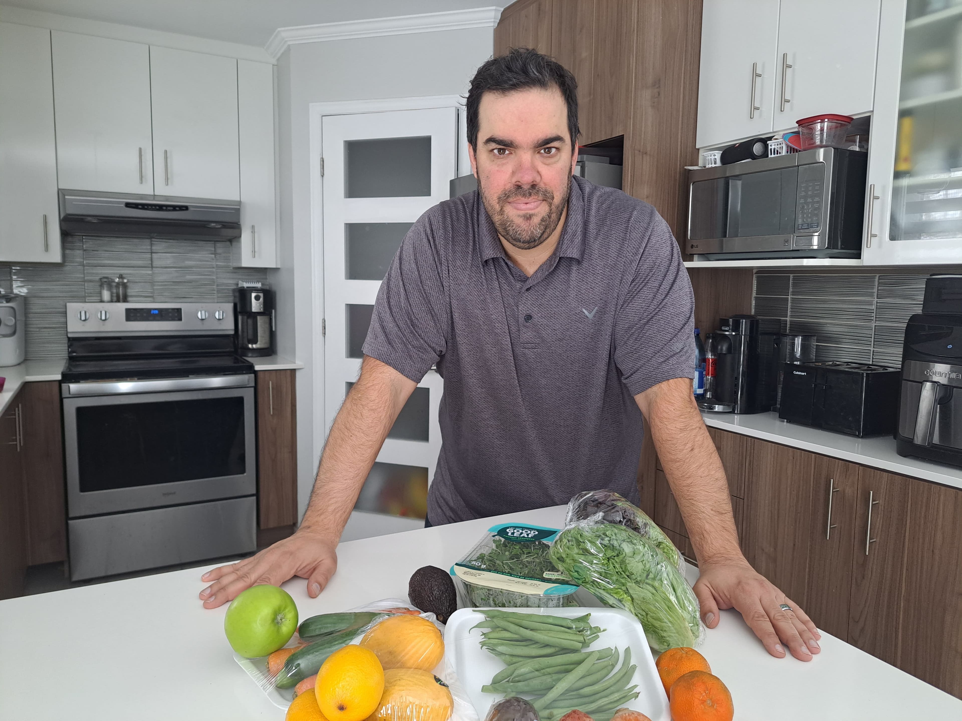 Pour 7,99 $, j'ai obtenu 25 aliments qui sont encore propres à la consommation.