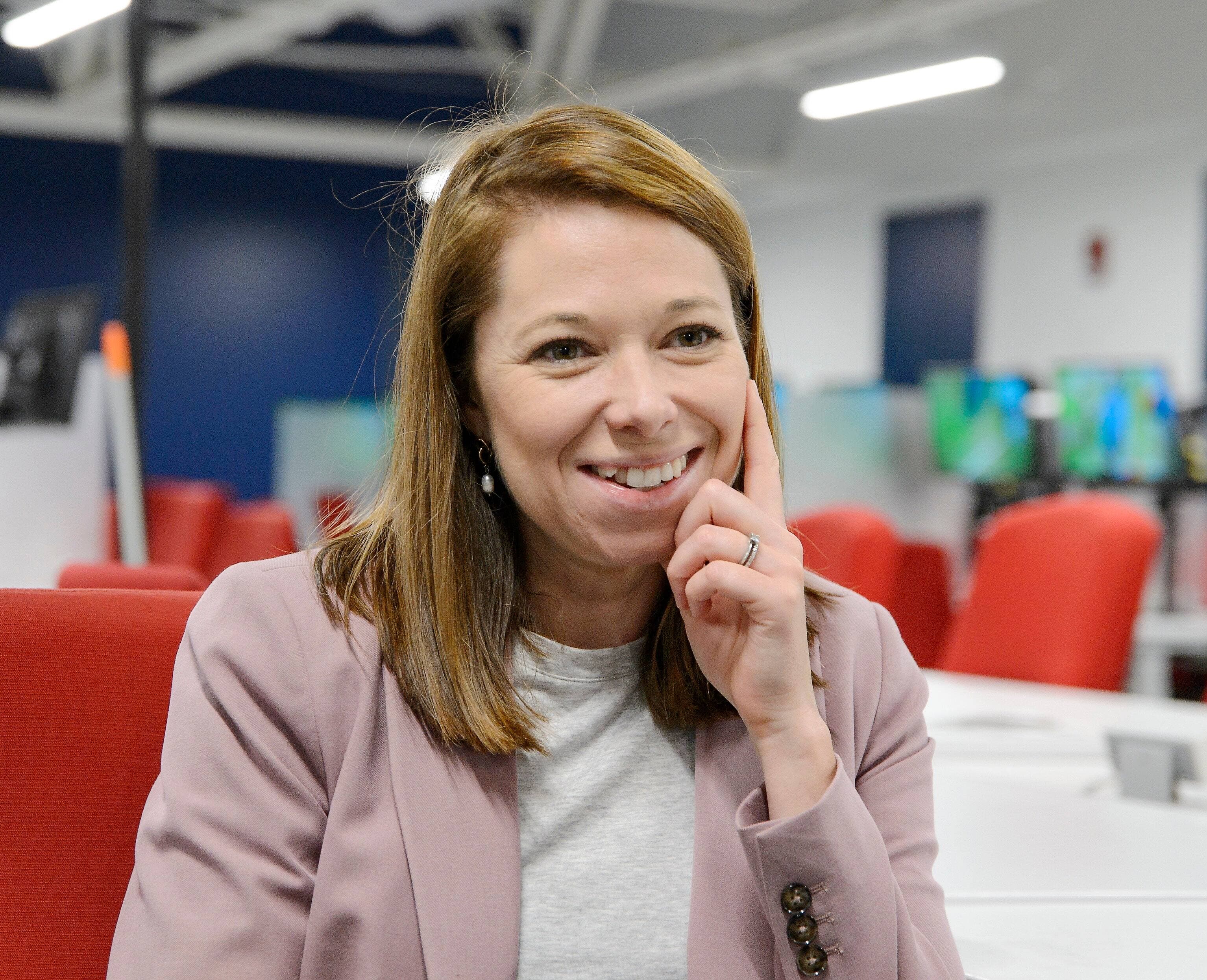 Valérie Tétreault dans le nouveau centre des médias au stade IGA.