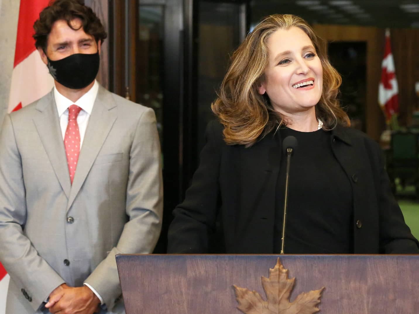 La vice-première ministre Chrystia Freeland est diplômée en études slaves et parle notamment ukrainien, russe et polonais. Ce bagage de connaissance constituera sans doute un avantage lors de la prochaine course à la chefferie du PLC.
