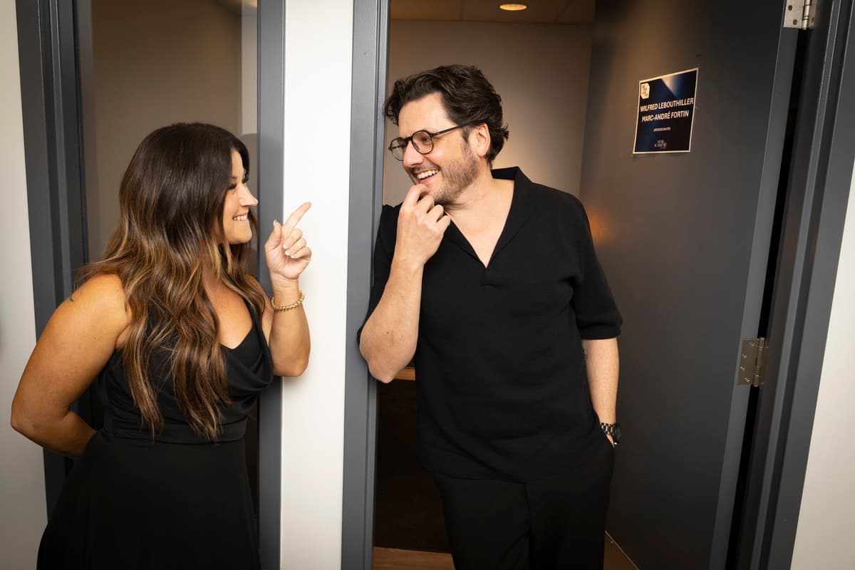 Marie-Élaine Thibert et Marc-André Fortin dans les coulisses de «Star Académie».