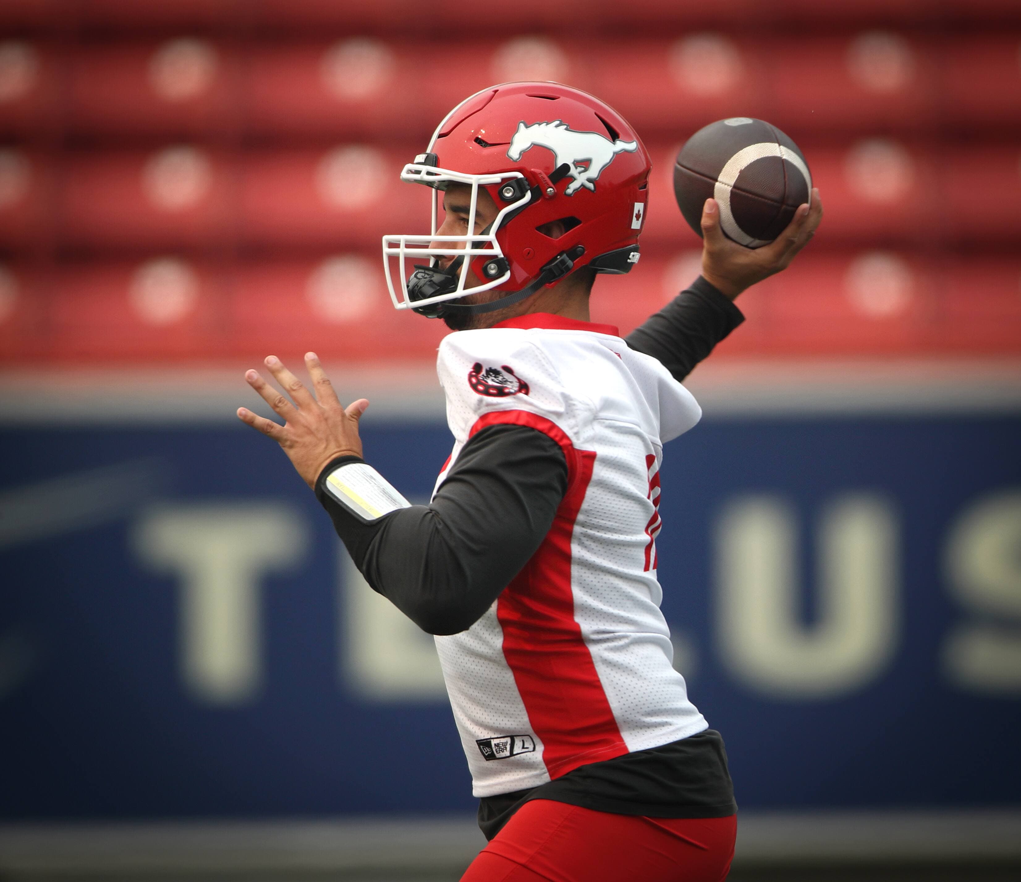 Jake Maier, quart-arrière des Stampeders.