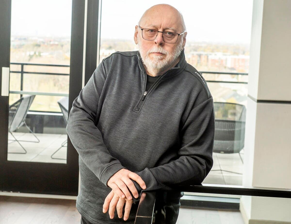 L’écrivain et historien Jean-Pierre Charland publie une nouvelle histoire de son enquêteur, Eugène Dolan.