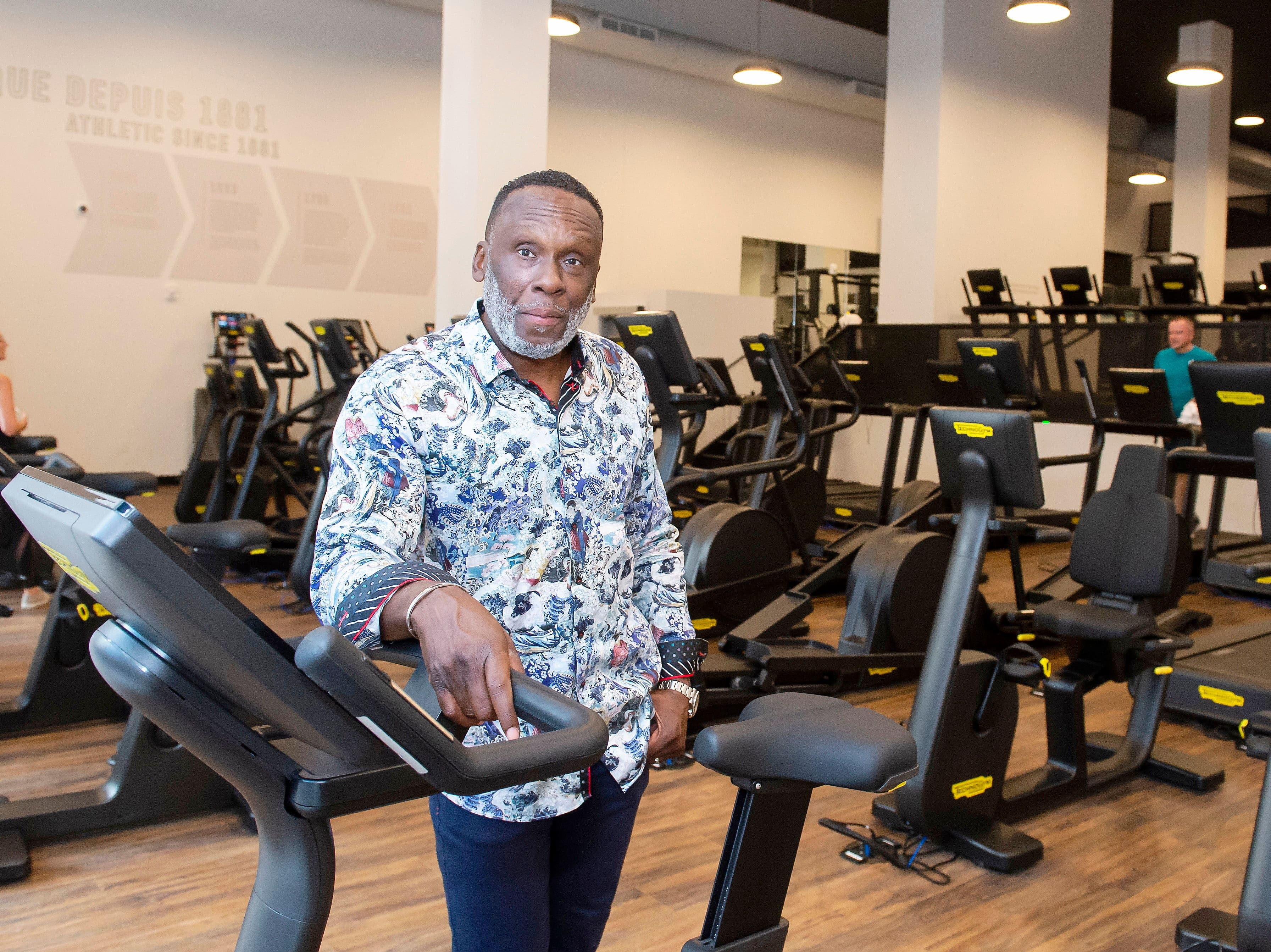 Bruny Surin lors de la réouverture du club sportif MAA, l'un des plus vieux centres d'entraînement en Amérique du Nord, en septembre dernier, à Montréal.
