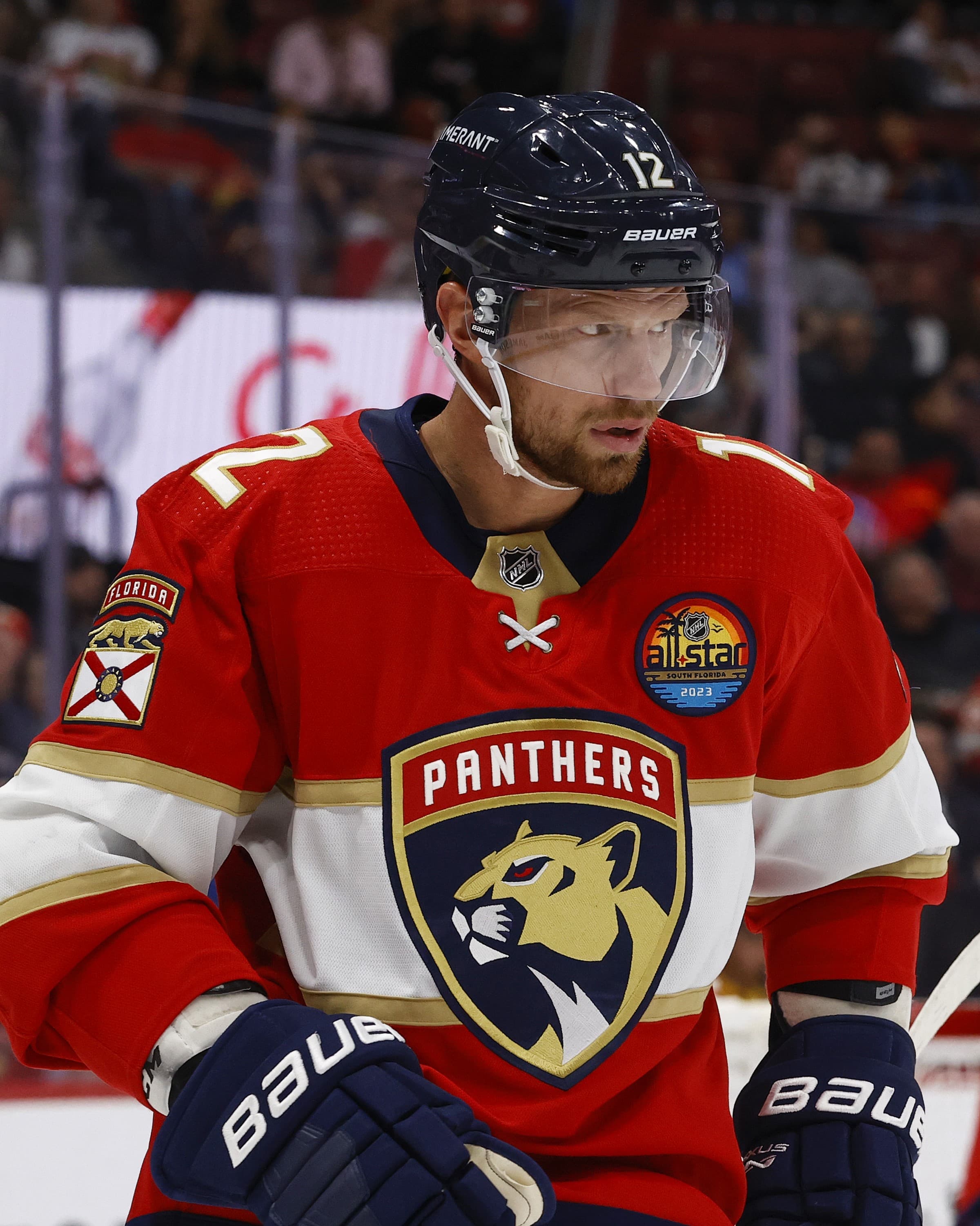 Eric Staal affirme ne pas se souvenir d’avoir porté un chandail de la fierté, alors qu’il évoluait avec le Canadien de Montréal.
