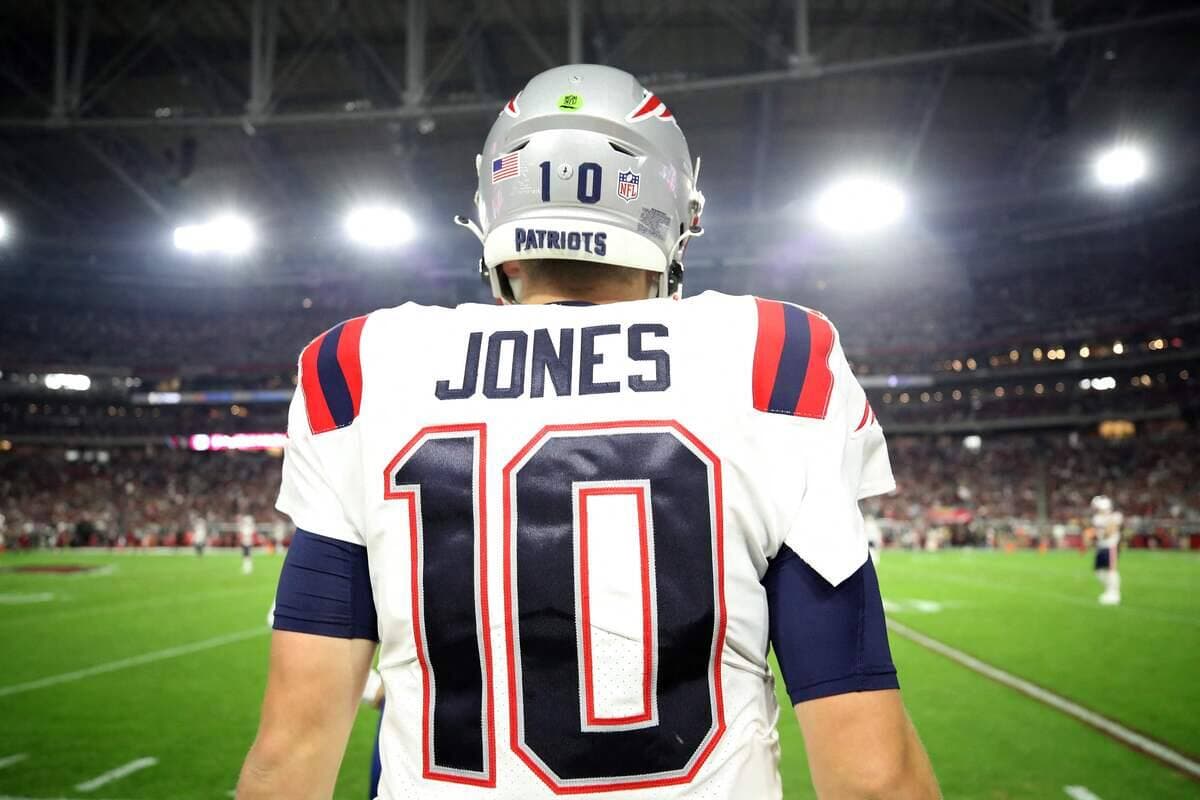 Mac Jones