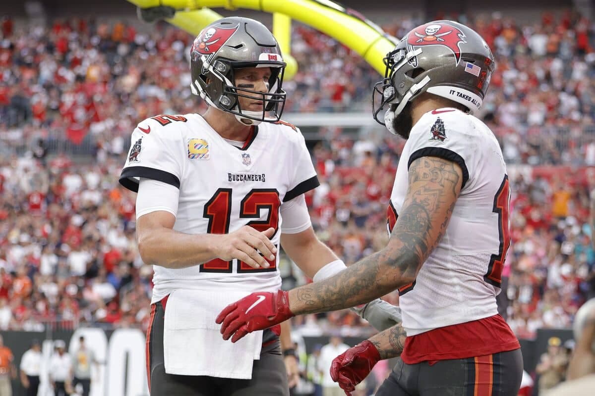 Tom Brady et Mike Evans