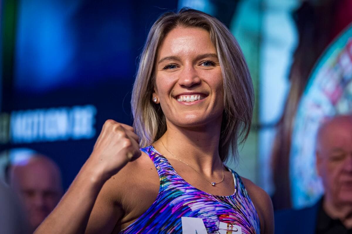 Marie-Pier Houle lors de la pesée officielle du gala de boxe Irrésistibles II du Groupe GYM au Casino de Montréal, à Montréal, le jeudi 12 janvier 2023.
JOEL LEMAY/AGENCE QMI