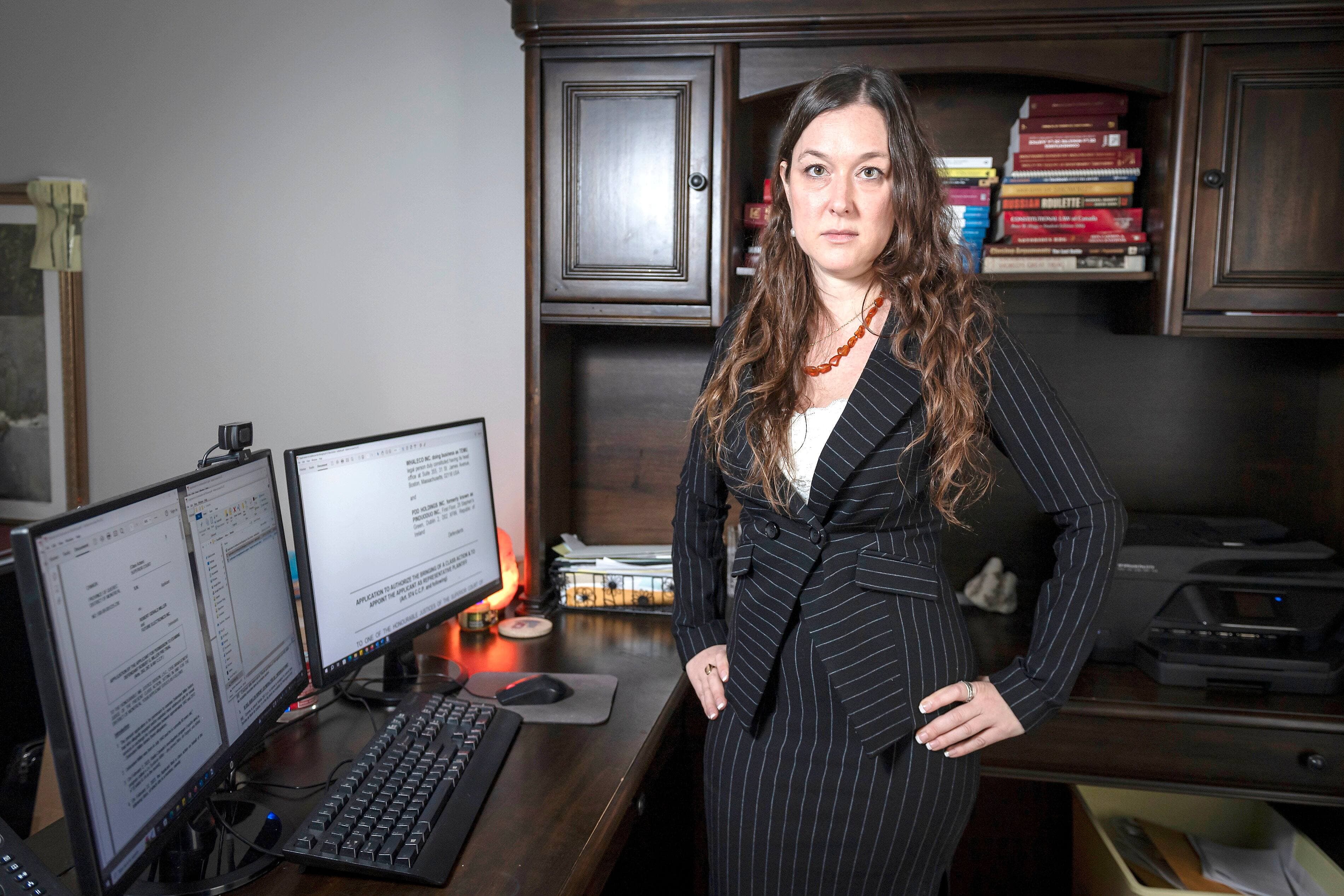 L'avocate québécoise Andrea Grass souhaite mettre fin à ce qu'elle décrit comme l'espionnage de Temu au Québec. Le géant chinois récolterait les données de tout le monde qui télécharge son app. ainsi que celles de leur liste de contacts.