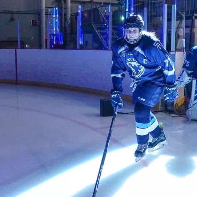 Alicia Laroche, qui se bat contre une leucémie, était capitaine de l’équipe féminine M15 AA du Phœnix de Sherbrooke en 2023.