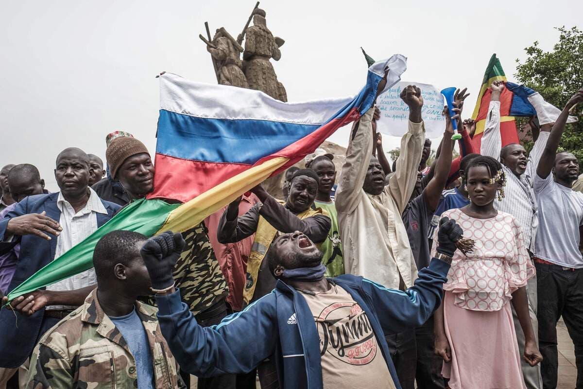 «Ils sont accusés de toutes sortes d’exactions, en Centrafrique, au Mali et aussi en Syrie», explique Aurélie Campana, professeure titulaire de science politique à l’Université Laval.