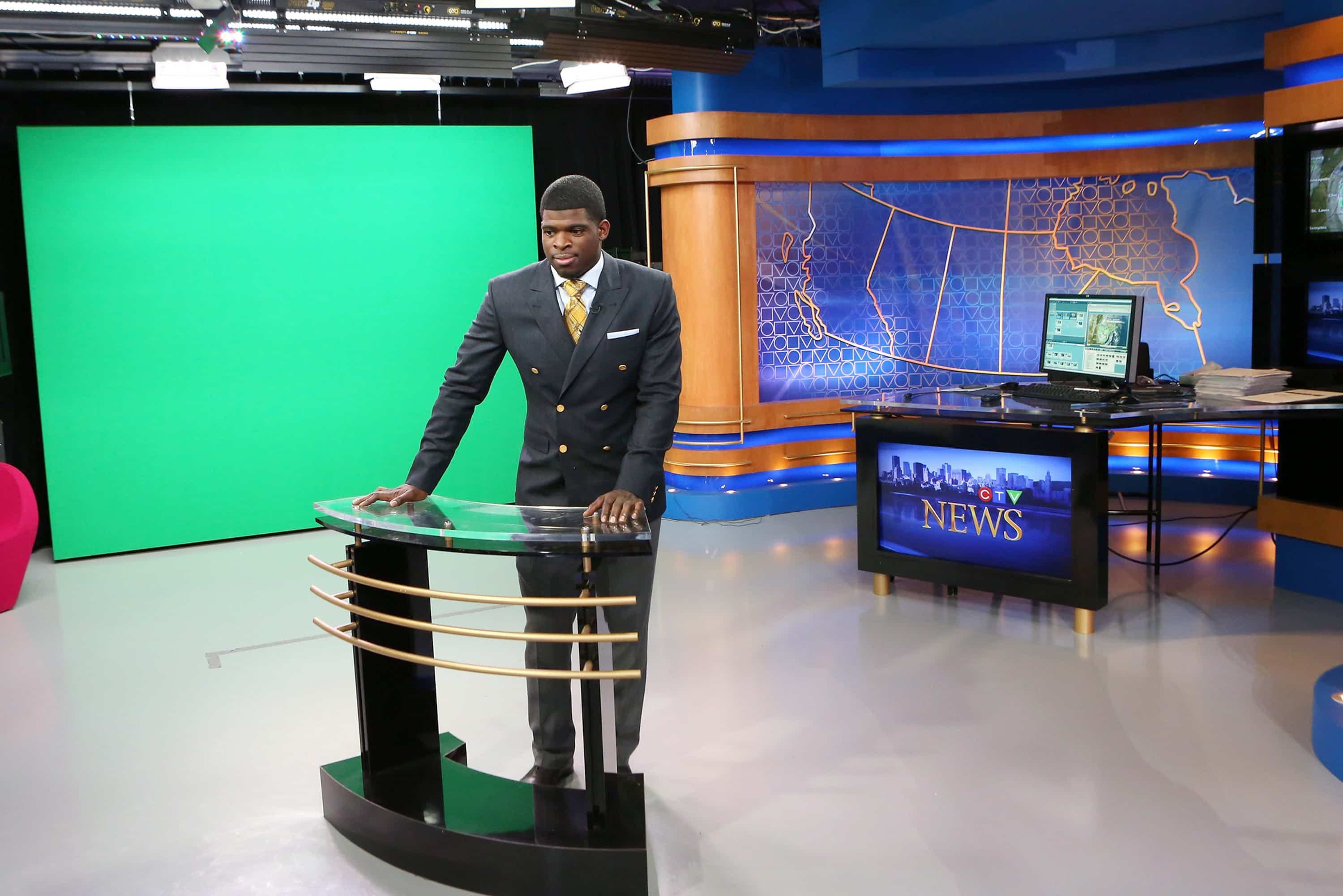 L’Ontarien a toujours été à l’aise devant les caméras, comme ici lorsqu’il s’est improvisé présentateur météo pour CTV Montréal, en 2012.