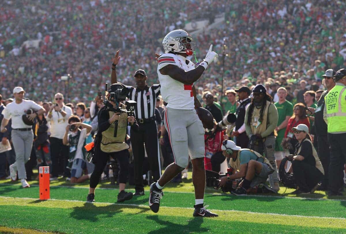 Le receveur Jeremiah Smith verra-t-il ses Buckeyes de l’Université d’Éta de l’Ohio remporter le championnat national pour une deuxième année de suite dans les prochaines semaines?