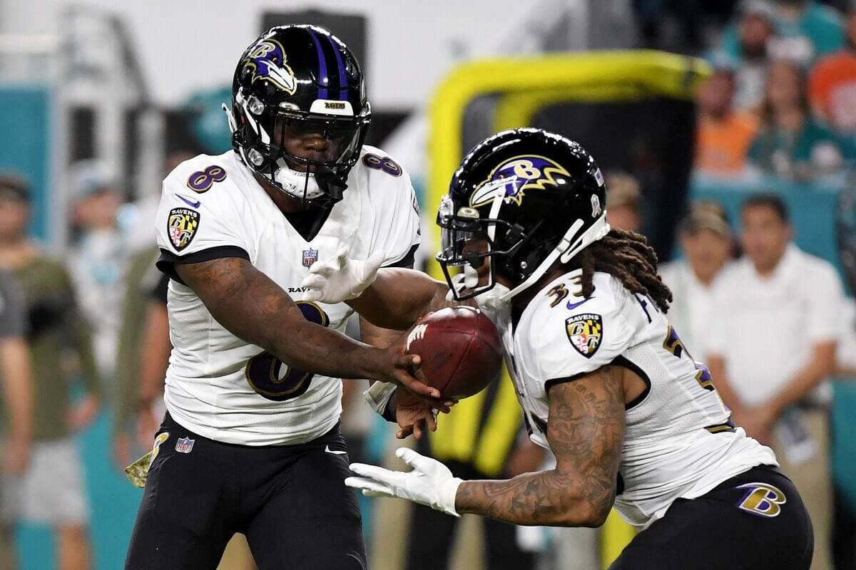 Lamar Jackson et Devonta Freeman