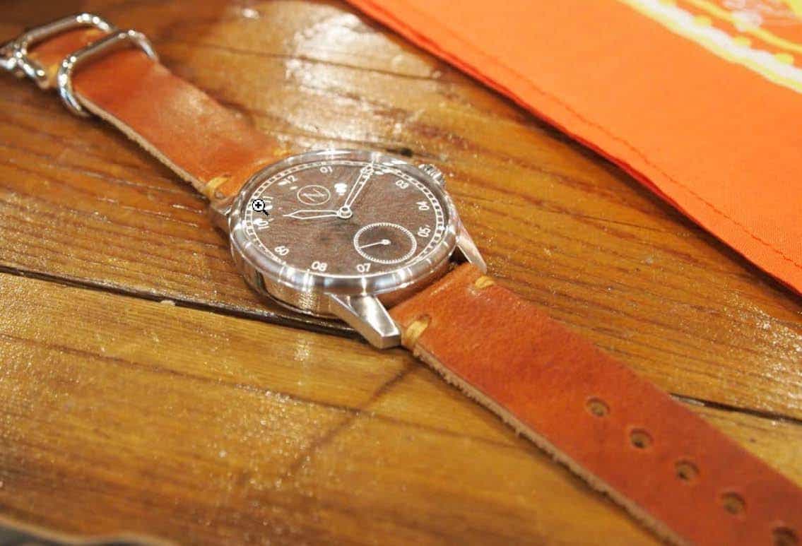 Une montre de la collection The Champlain Bridge Watch
