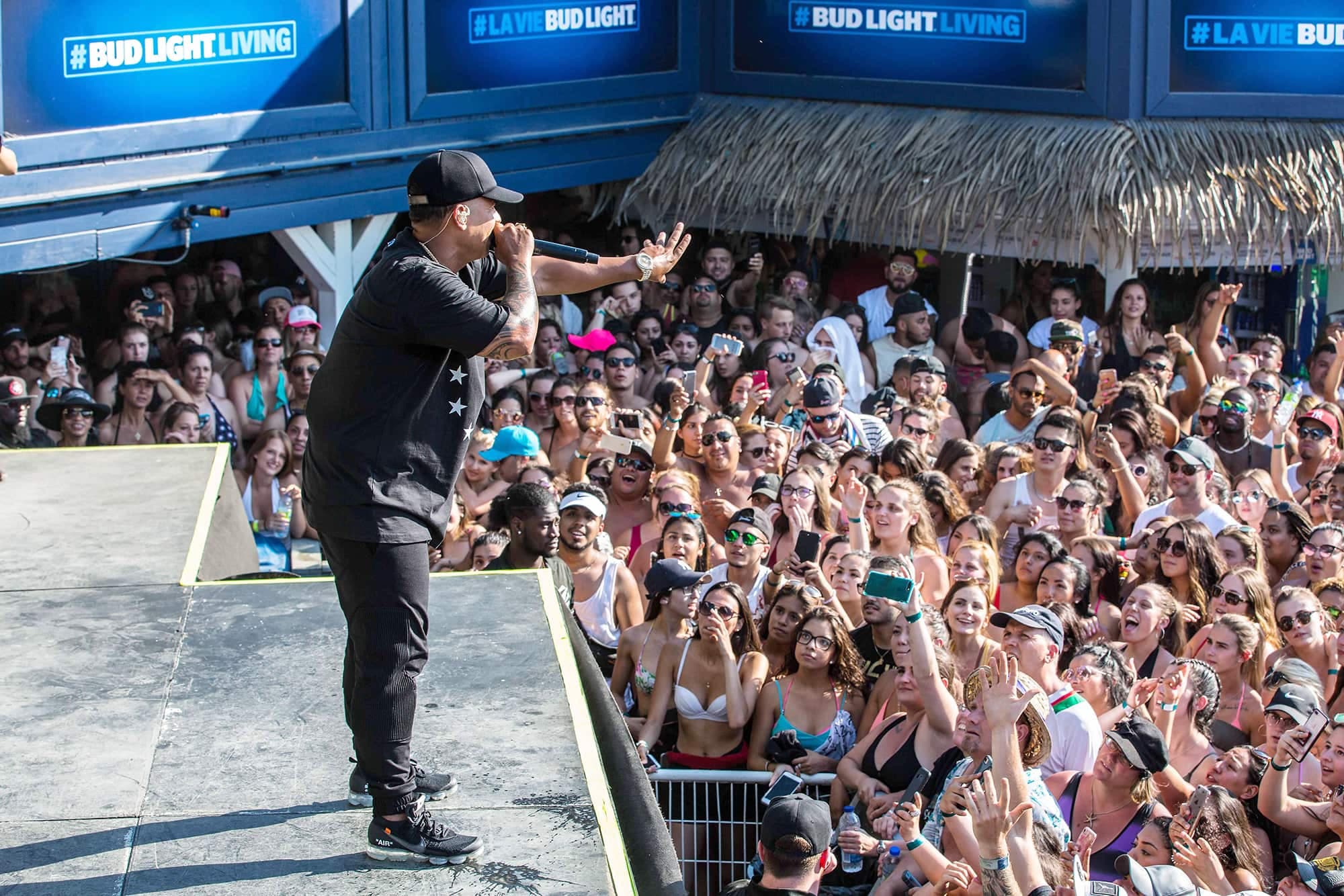 Avant la pandémie, le Beachclub de Pointe-Calumet accueillait régulièrement de grandes vedettes internationales. Ici, Daddy Yankee, en 2018.