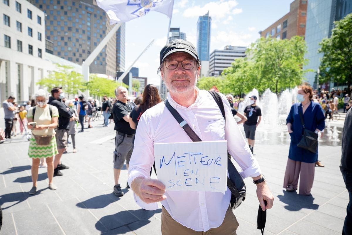 Manifestation pour les Arts vivants, à la Place des festivals à Montreal le 15 Juin 2020.
Sur cette photo: Martin Faucher
DOMINICK GRAVEL / AGENCE QMI