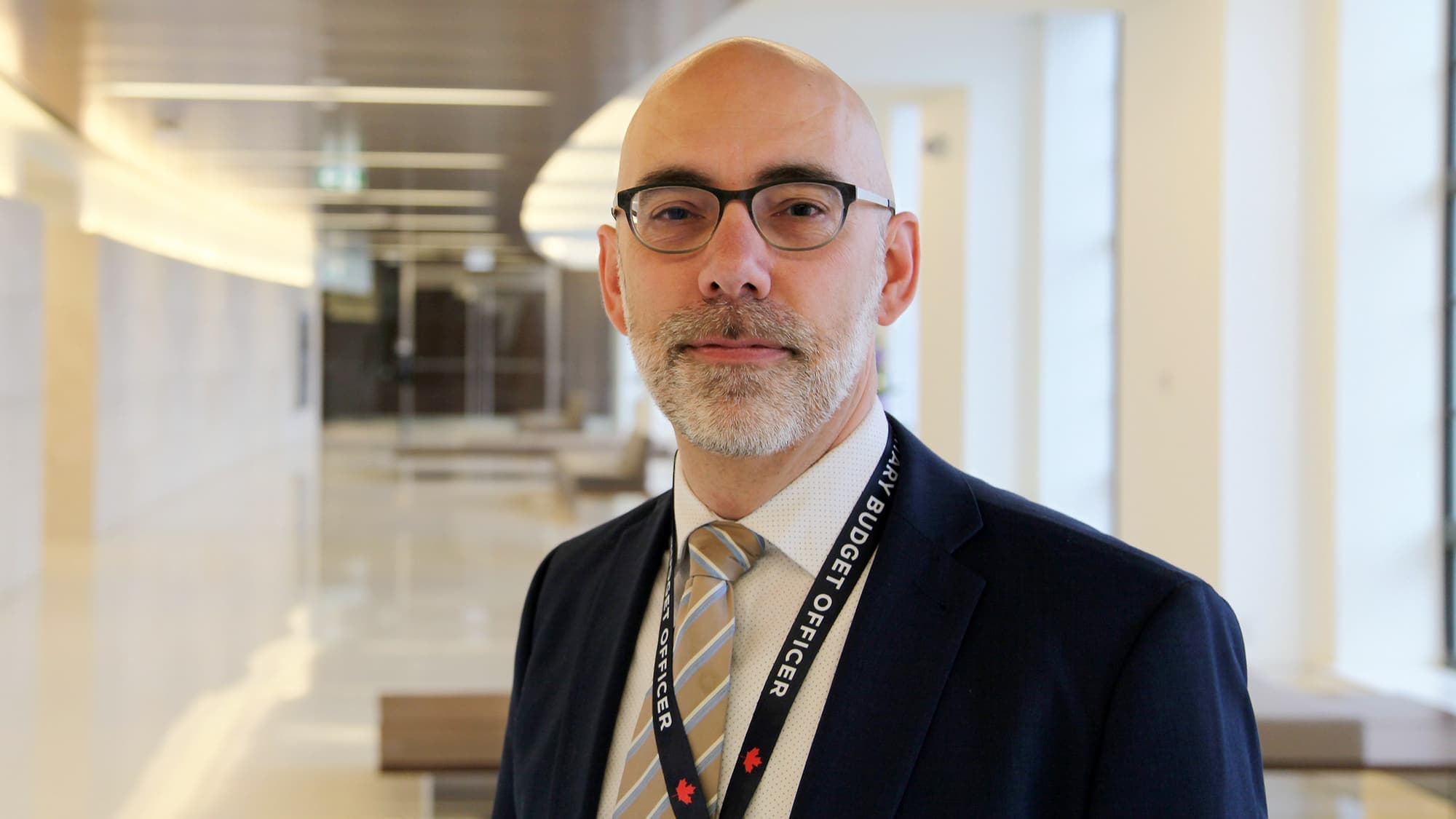 Yves Giroux. Directeur parlementaire
