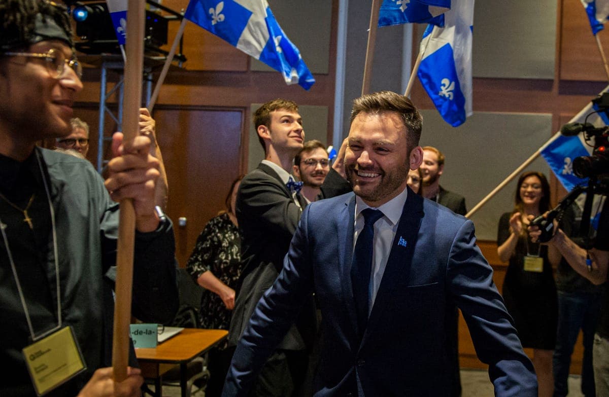 Le chef du Parti Québécois, Paul St-Pierre Plamondon, compte sur une équipe avec beaucoup de jeunes candidats encore aux études.