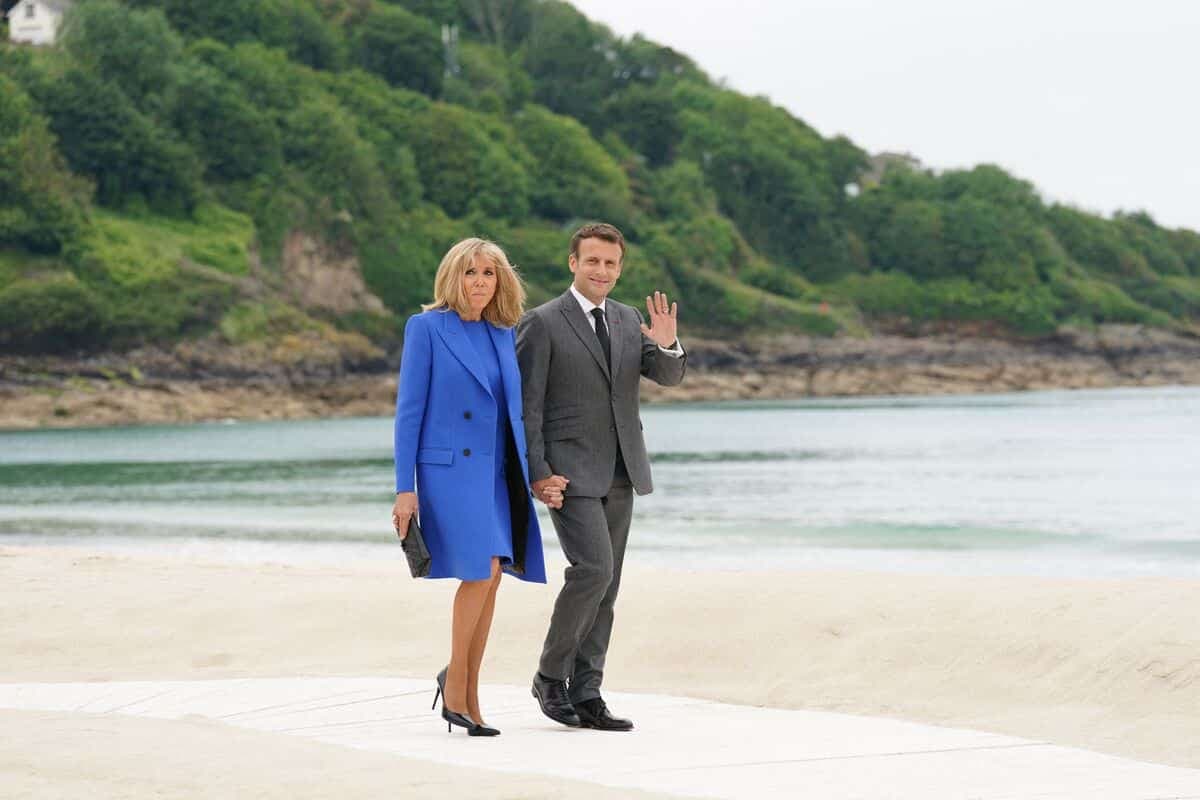 Emmanuel Macron et sa femme Brigitte.