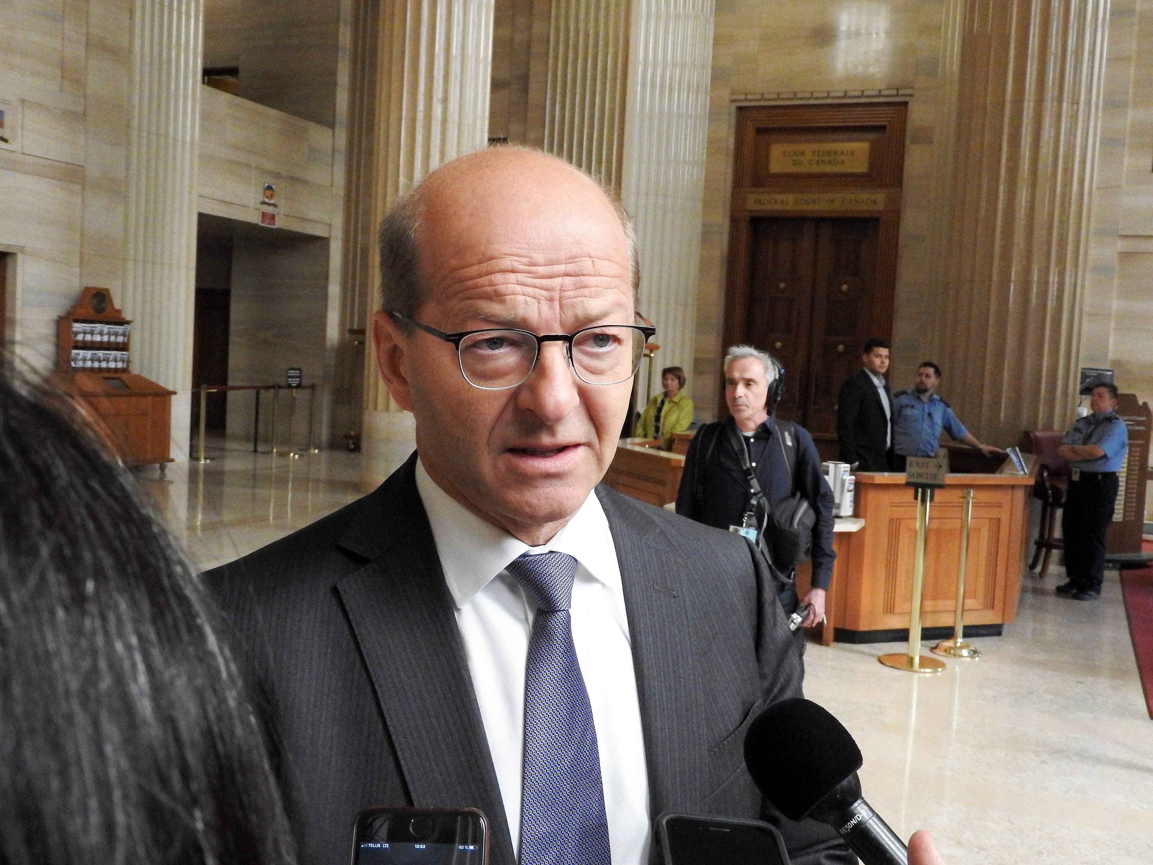 Le sénateur Carignan, photographié ici en 2019, rappelle que les contenus des médias écrits canadiens rapportent chaque année des centaines de millions de dollars aux GAFAM.
