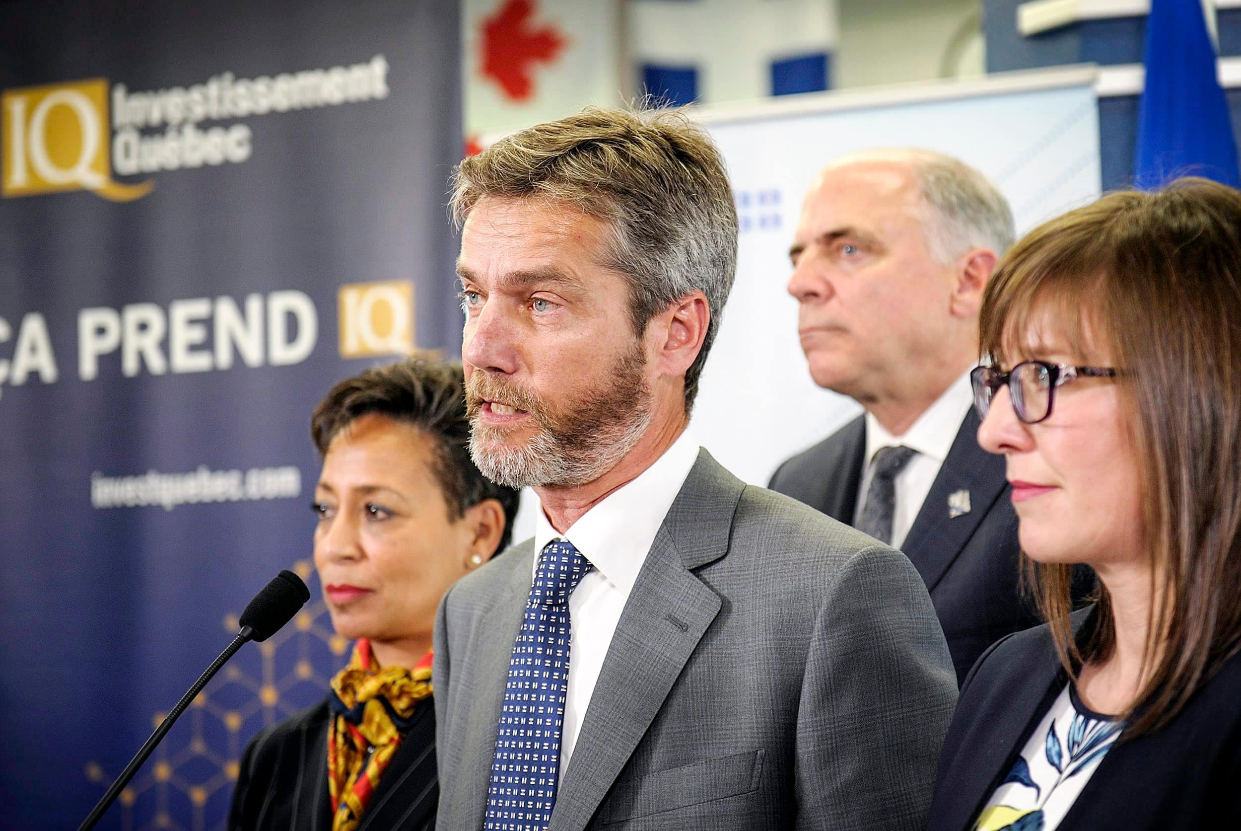 Guy LeBlanc, ici en compagnie de la ministre Nadine Girault, est PDG d’IQ depuis avril 2019. Rappelons qu’il était alors déjà un proche ami du ministre de l’Économie Pierre Fitzgibbon.