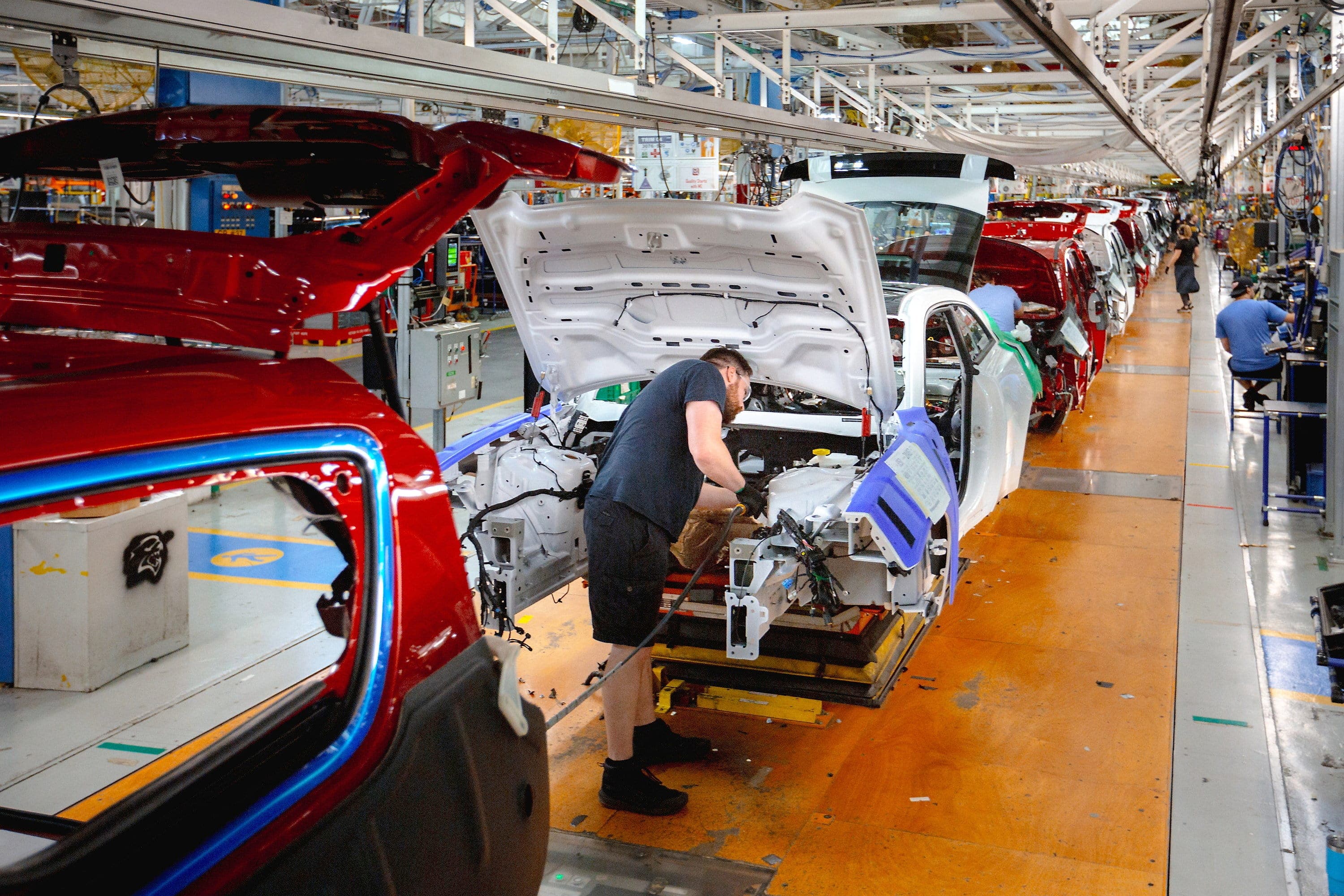 Impactée par les tarifs douaniers dans le domaine de l'automobile, l'usine de Stellantis à Windsor, en Ontario, fermera ses portes pendant deux semaines.
