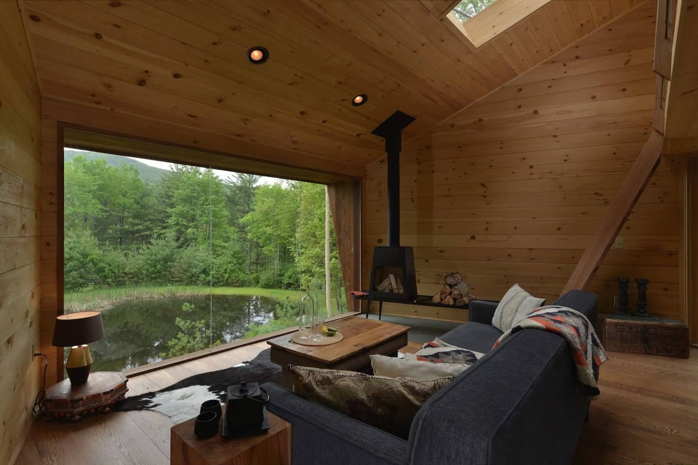 AIRBNB