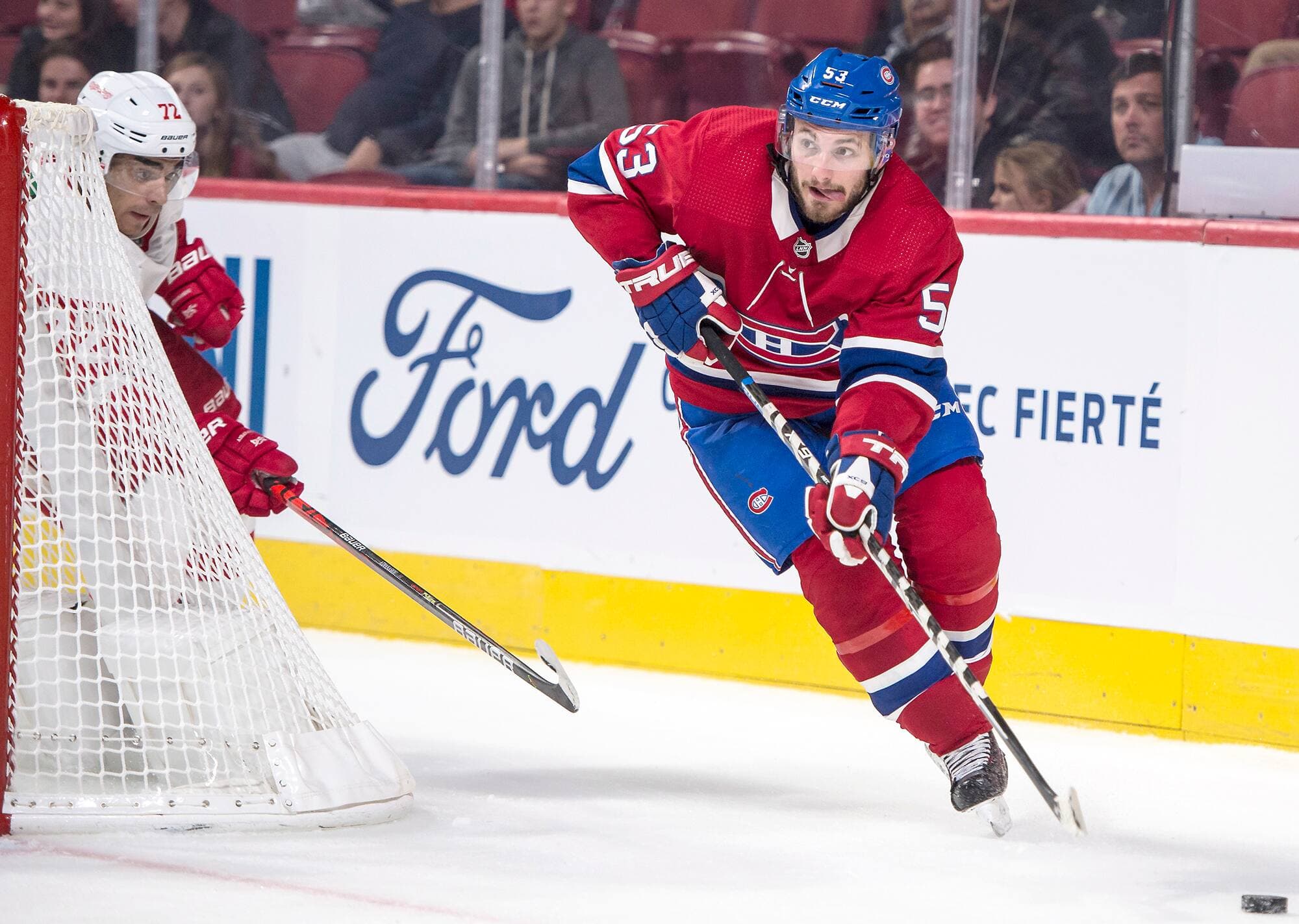 Victor Mete devra en mettre plein la vue aux entraîneurs du Canadien au prochain camp d’entraînement pour espérer faire partie du top 6 à la ligne bleue.