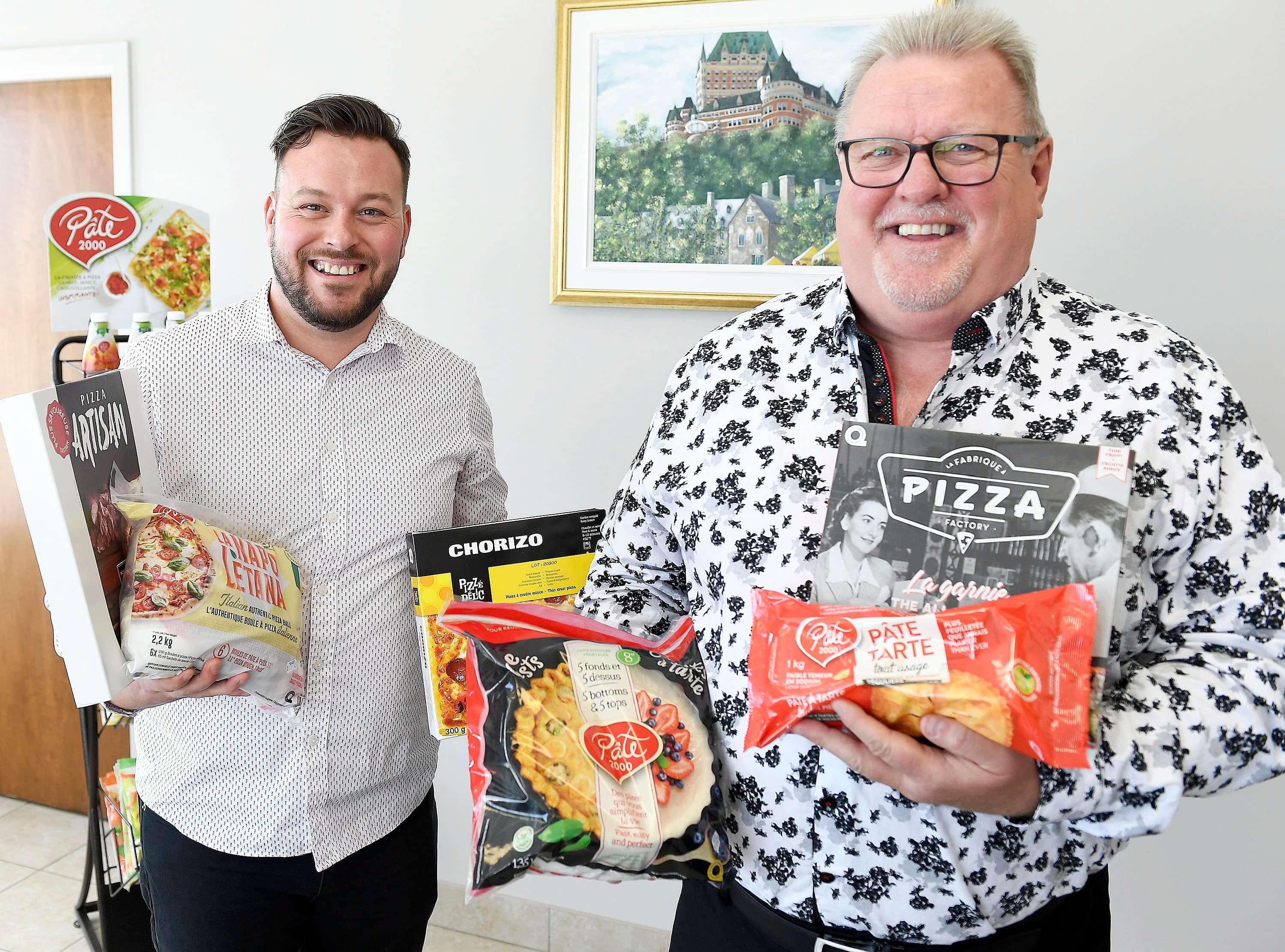 Sébastien Giroux, vice-président marketing, et Denis Giroux, président de l’entreprise Les Aliments 2000, font d’excellentes affaires depuis le début de la crise.