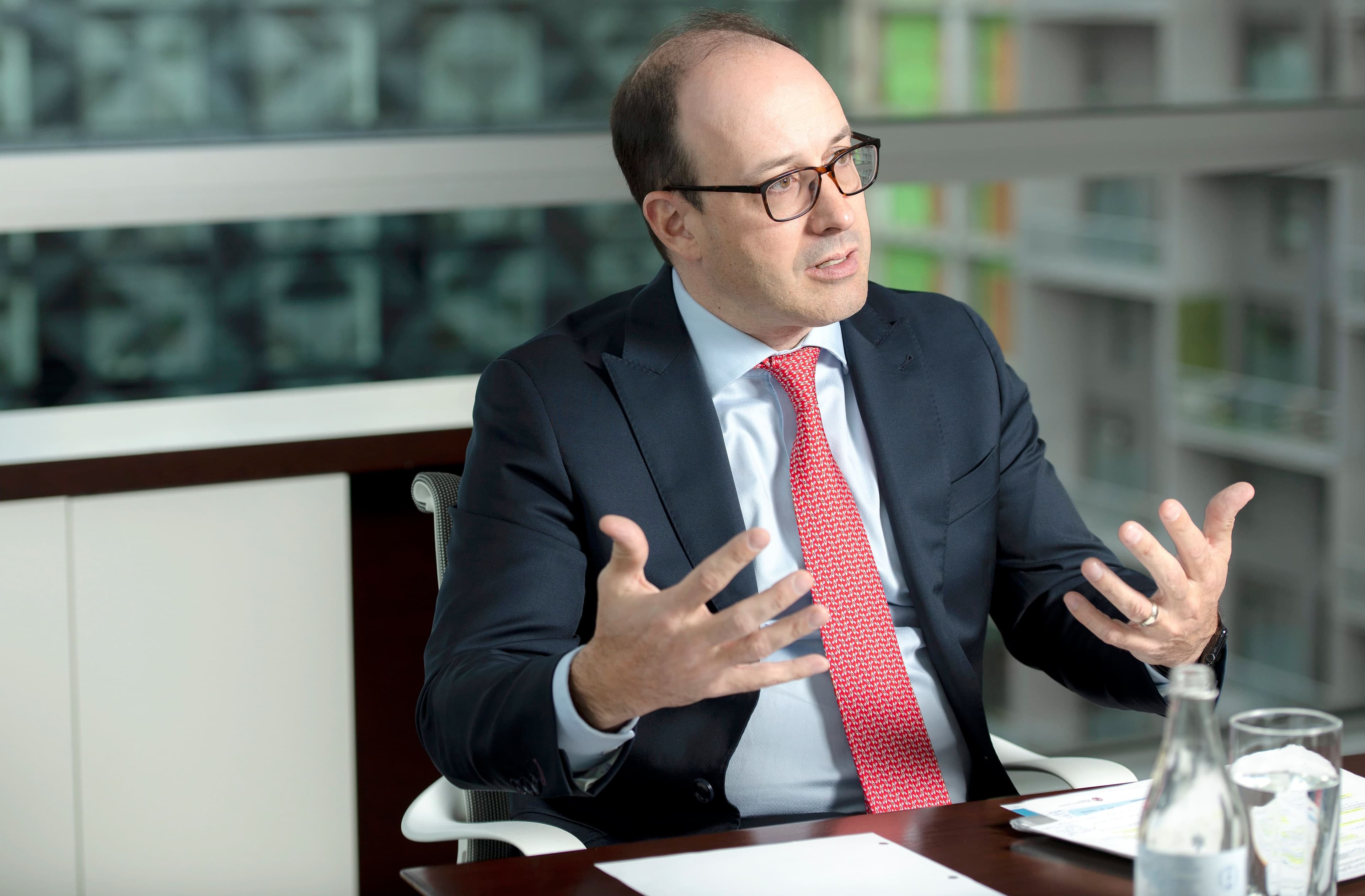Le PDG de la Caisse de dépôt, Charles Émond, lors d’une entrevue en 2020 dans ses bureaux de l’édifice Jacques-Parizeau à Montréal.
