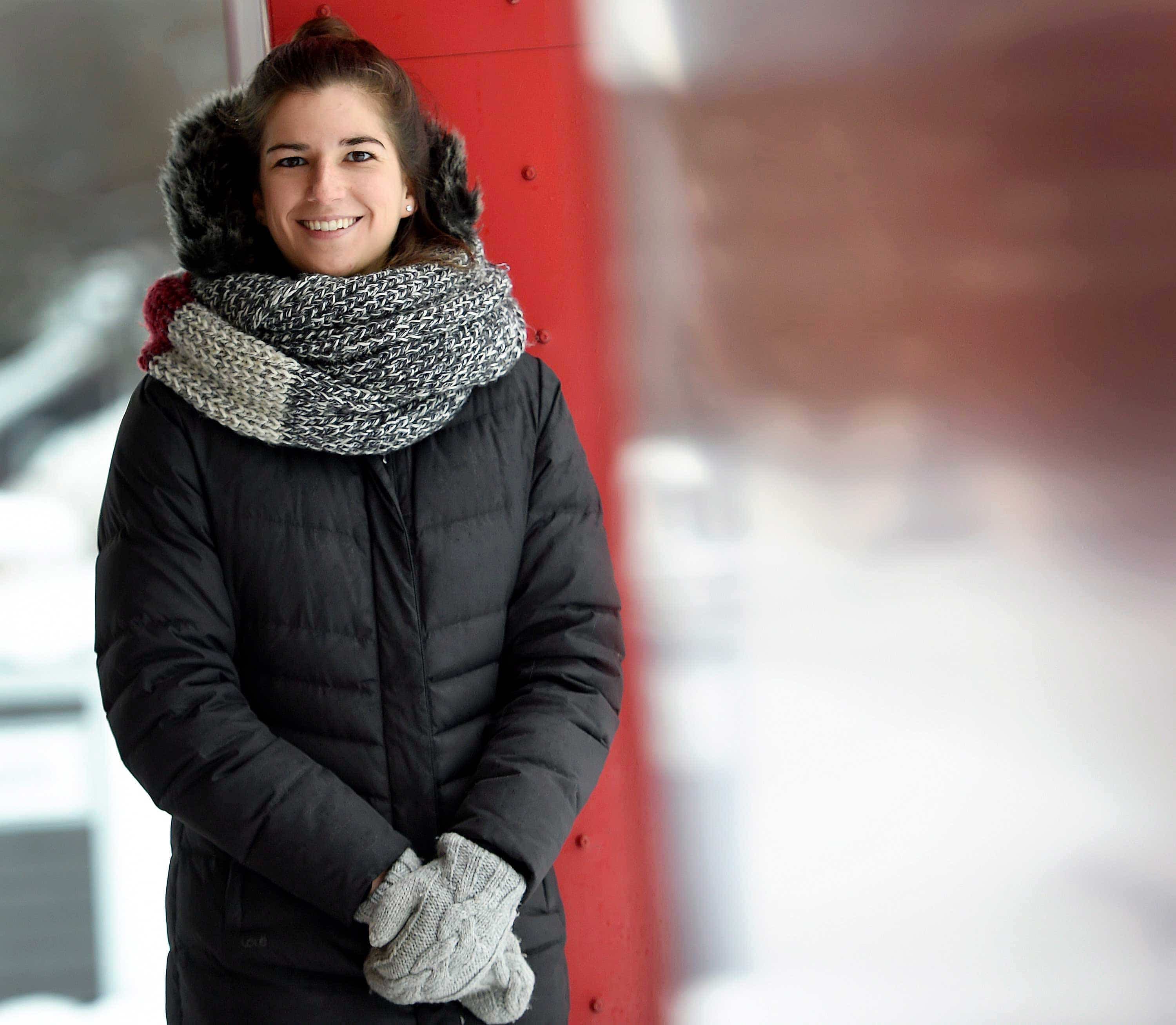 Alexandra Larochelle participe au Salon international du livre de Québec.