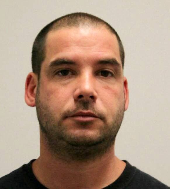 Patrick Élément, un «incorrigible» cambrioleur de la Montérégie aux prises avec des problèmes de drogues depuis des années, qui s’est rendu jusqu’à voler dans un CHSLD, vient d’écoper de 39 mois de prison. Cette photo avait été diffusée par la Sûreté du Québec en mars 2015.