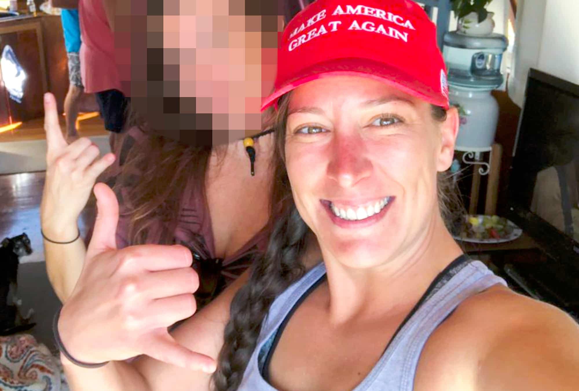 Ashli Babbitt, tuée par balle par un policier du Capitole.